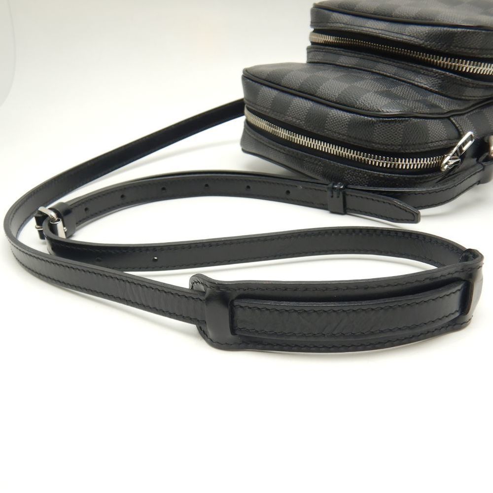 Louis Vuitton Damier Graphite Rem Shoulder Bag Black - Picture 5 of 8